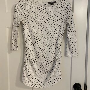 A Pea in the Pod maternity shirt